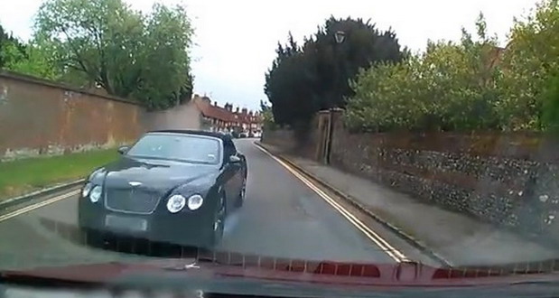 bentley crash