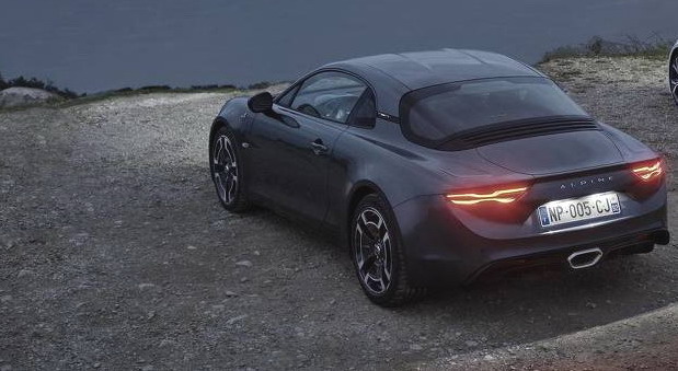 Alpine A110 Pure i Légende Alpine A110 Pure i Légende