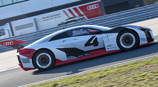 Audi e-tron Vision Gran Turismo