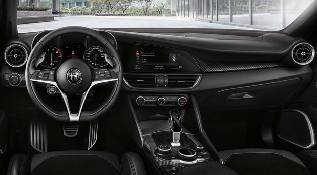 Alfa Romeo Giulia Alfa Romeo Giulia