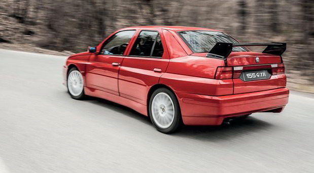 Alfa Romeo 155 GTA Stradale