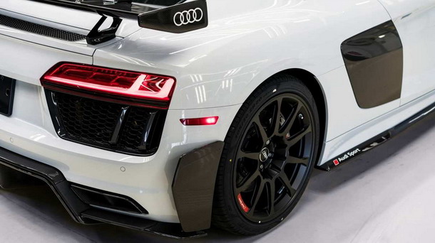 Audi R8 V10 Plus Competition