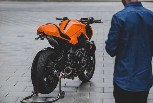 McLaren Orange Yamaha MT-10 McLaren Orange Yamaha MT-10