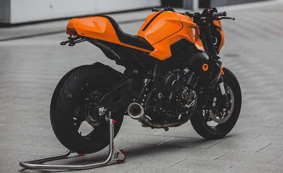 McLaren Orange Yamaha MT-10 McLaren Orange Yamaha MT-10