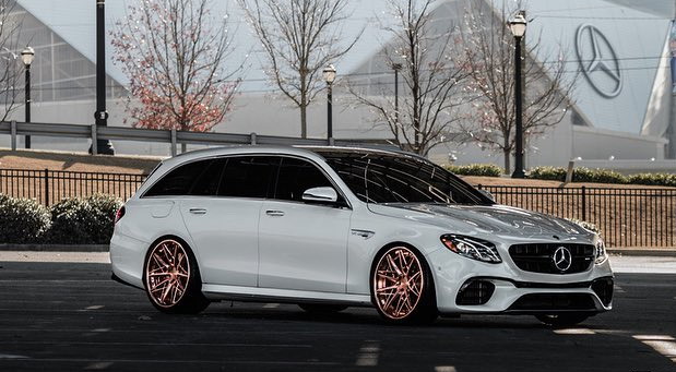 Renntech Mercedes E AMG