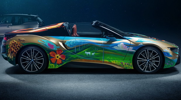 BMW i8 Roadster Art Car