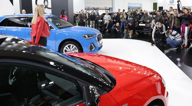Audi A1 i Audi Q3 Audi A1 i Audi Q3