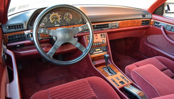 Mercedes-Benz 500 SEC Mercedes-Benz 500 SEC