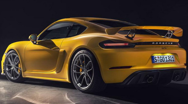 Porsche 718 Cayman GT4