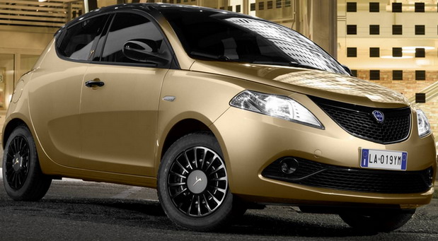 Lancia Ypsilon Monogram Edition