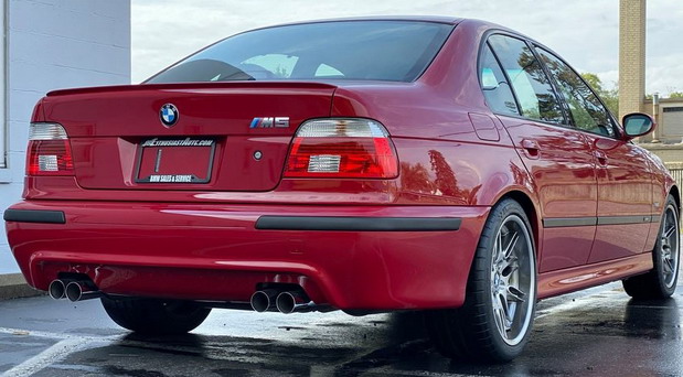 BMW E39 M5 BMW E39 M5