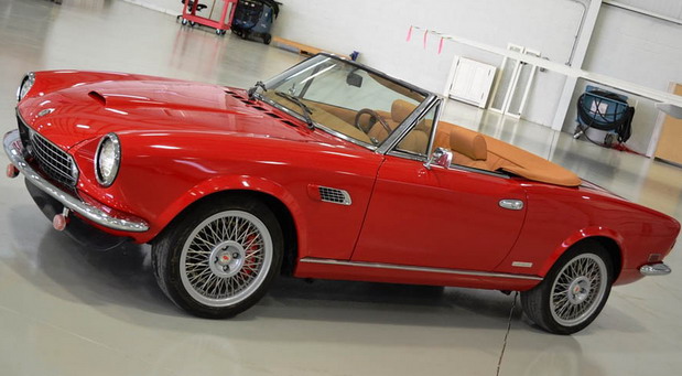 Fiat 124 Spider America EV