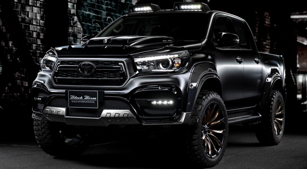 Wald Toyota Hilux Black Bison Edition Wald Toyota Hilux Black Bison Edition