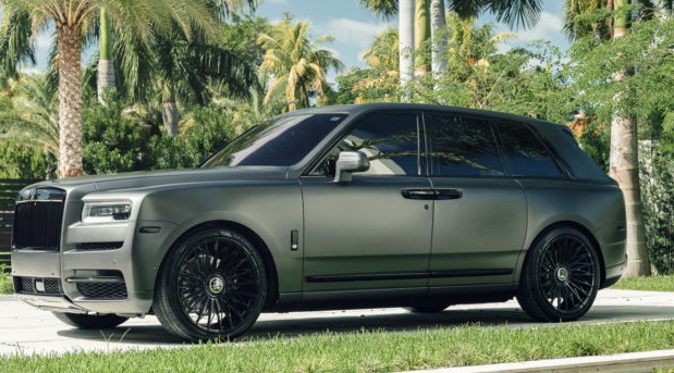 Rolls-Royce Cullinan Rolls-Royce Cullinan