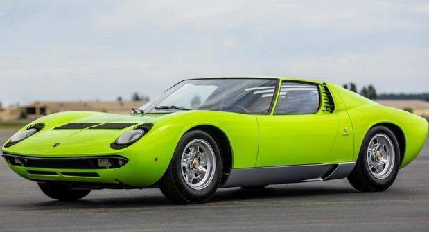 Lamborghini Miura P400