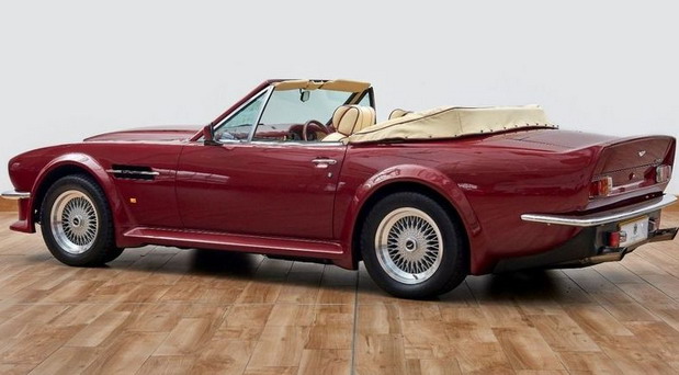 Aston Martin AMV8 Volante Aston Martin AMV8 Volante