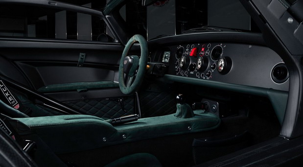 Donkervoort D8 GTO-JD70 Bare Naked Carbon Edition Donkervoort D8 GTO-JD70 Bare Naked Carbon Edition