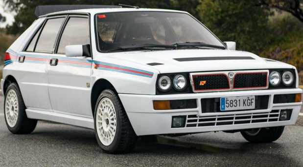 Lancia Delta HF Integrale 