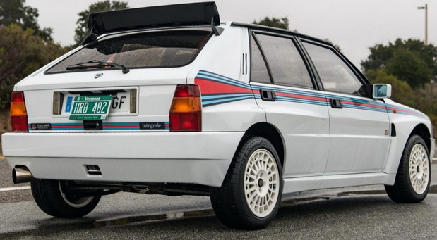 Lancia Delta HF Integrale 