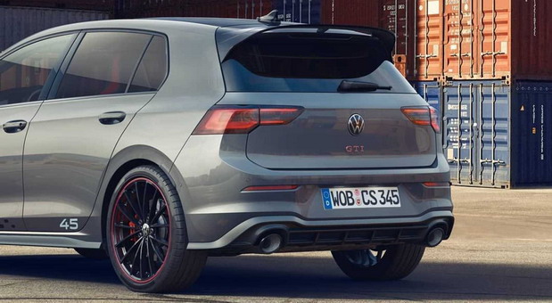 Volkswagen Golf GTI 45 edition Volkswagen Golf GTI 45 edition