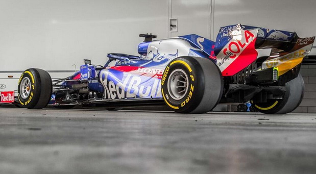 Toro Rosso STR14 Toro Rosso STR14