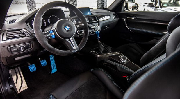 Lightweight BMW M2 Finale Edition Lightweight BMW M2 Finale Edition