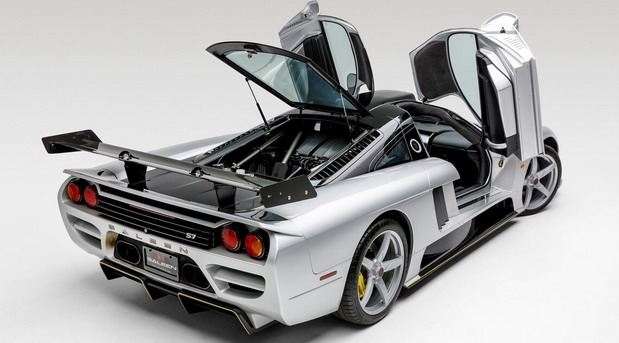 Saleen S7 LM Saleen S7 LM