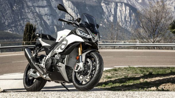 Aprilia Tuono V4