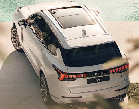 Lynk & Co 09 Lynk & Co 09