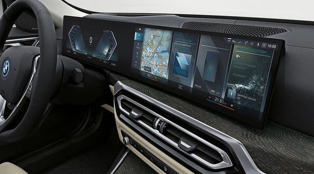 BMW i4