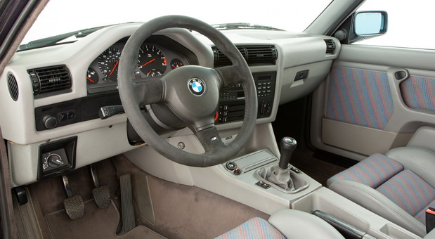 BMW E30 M3 Johnny Cecotto BMW E30 M3 Johnny Cecotto