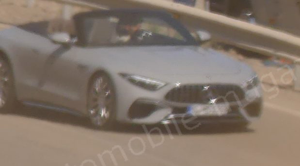 Mercedes-AMG SL Mercedes-AMG SL