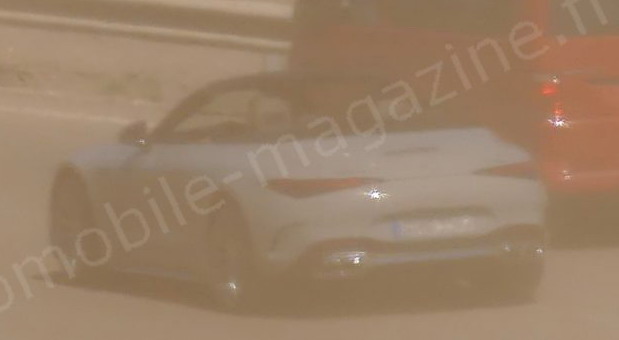 Mercedes-AMG SL Mercedes-AMG SL