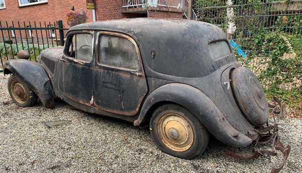 Citroen Traction Avant 11B Citroen Traction Avant 11B