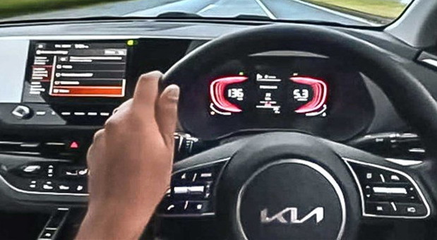 Kia Carens Kia Carens