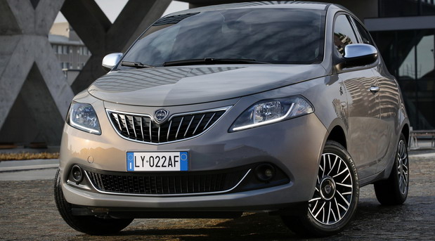 Lancia Ypsilon Alberta Ferretti Lancia Ypsilon Alberta Ferretti