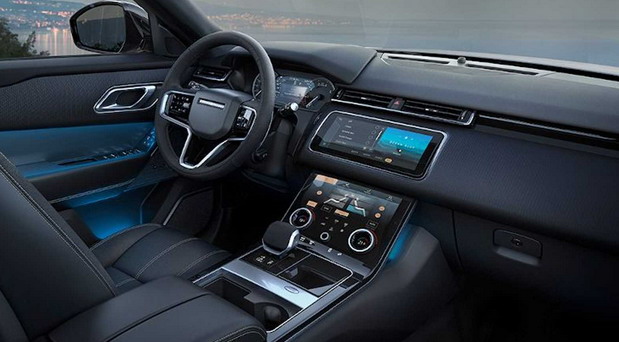 Range Rover Velar HST