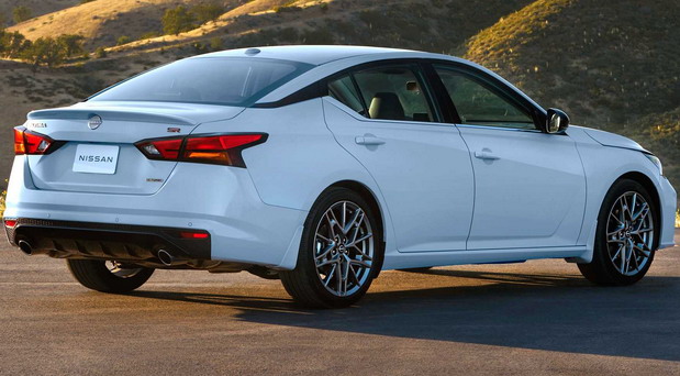 Nissan Altima