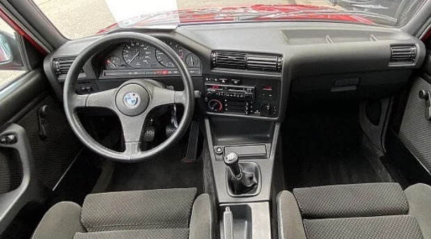 BMW 323i BMW 323i