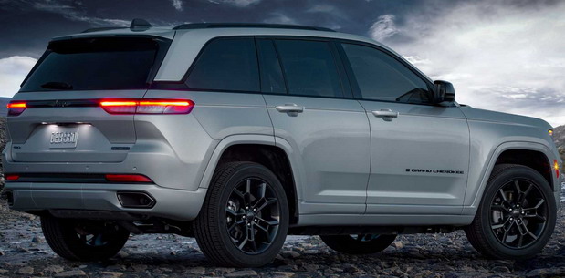 Jeep Grand Cherokee 4xe 30th Anniversary Jeep Grand Cherokee 4xe 30th Anniversary