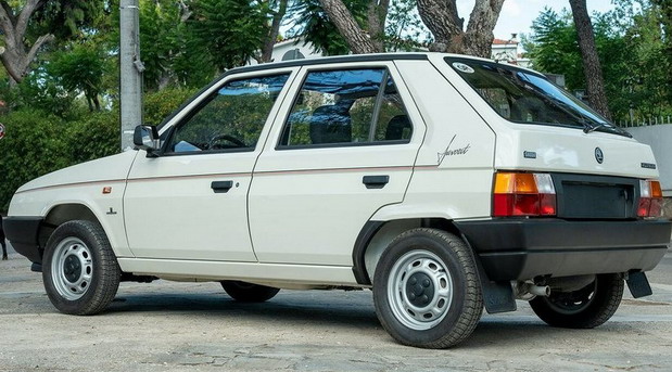 Škoda Favorit