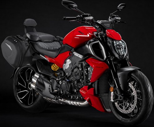 Ducati Diavel V4