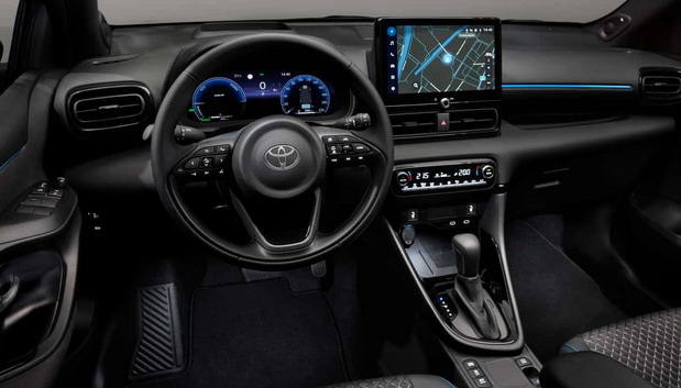 Toyota Yaris Hybrid 130