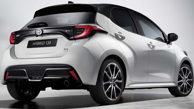 Toyota Yaris Hybrid 130