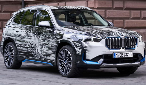 BMW iX1 art car 