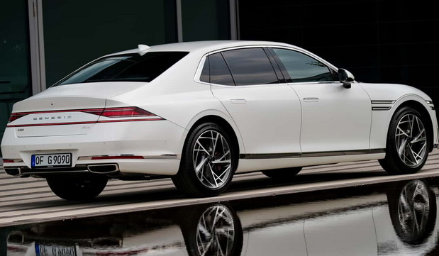 Genesis G90 Genesis G90