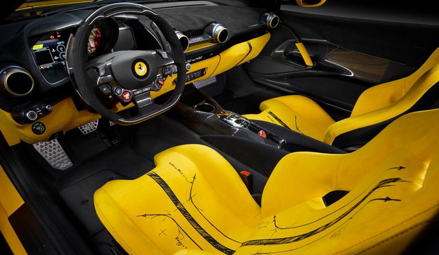 Ferrari 812 Competizione Tailor Made