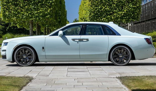 Rolls-Royce Ghost Rolls-Royce Ghost