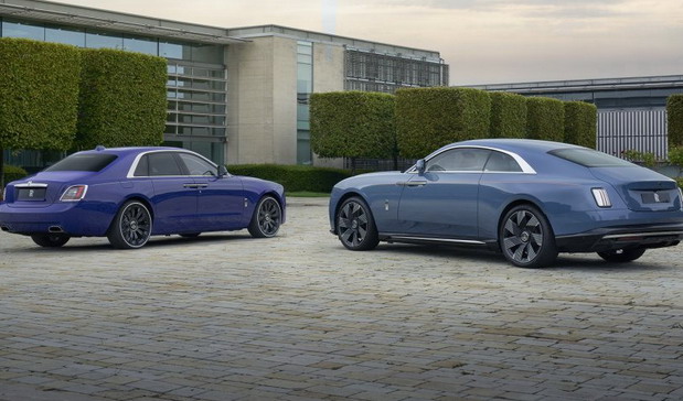 Rolls-Royce Spectre i Ghost Rolls-Royce Spectre i Ghost