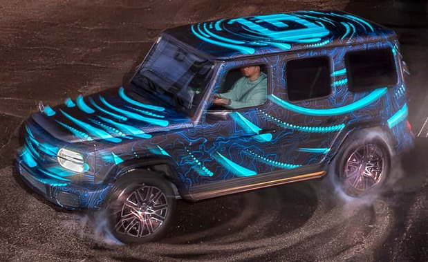 Mercedes predstavlja G-TURN